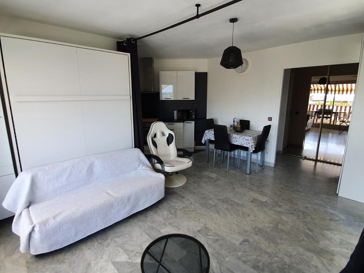 Superbe Appartement Plage Saint-Laurent Du Var 외부 사진